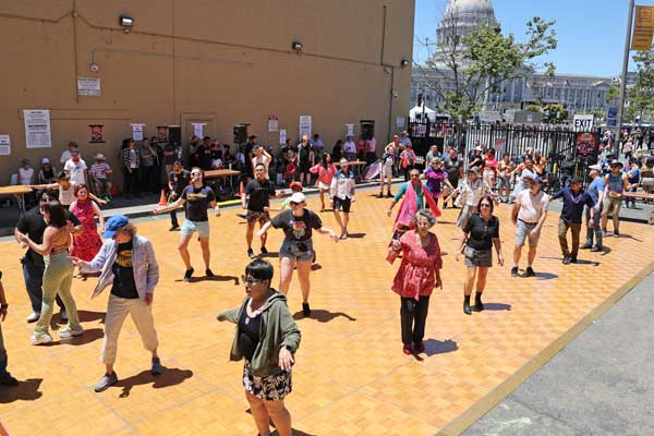 line dancing at SF Pride