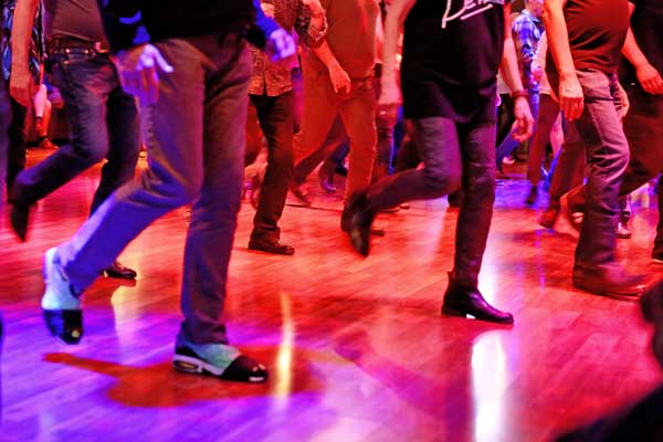 Line dance demos at the SF Ballet